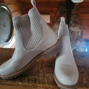 New Look Cream Ankle Boots